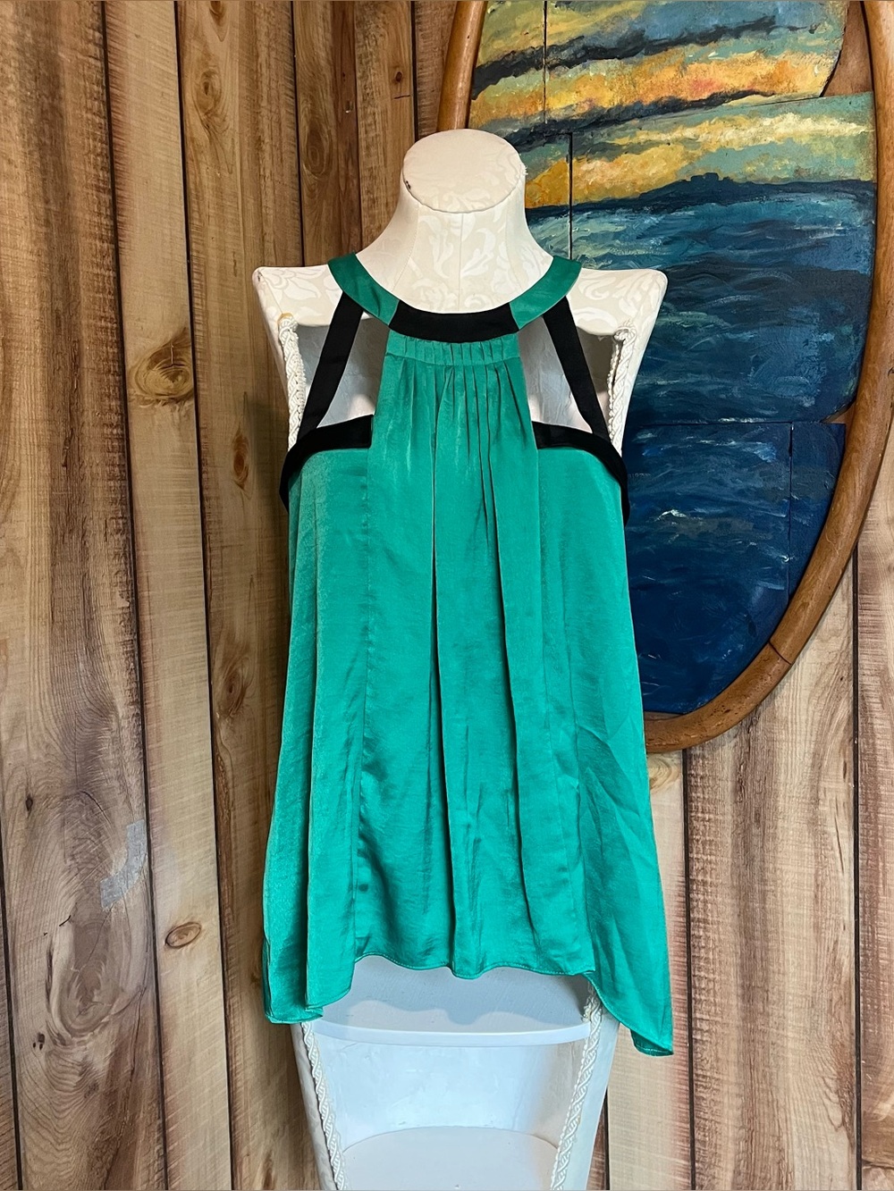 💋 BCBG MAXAZARIA Green top